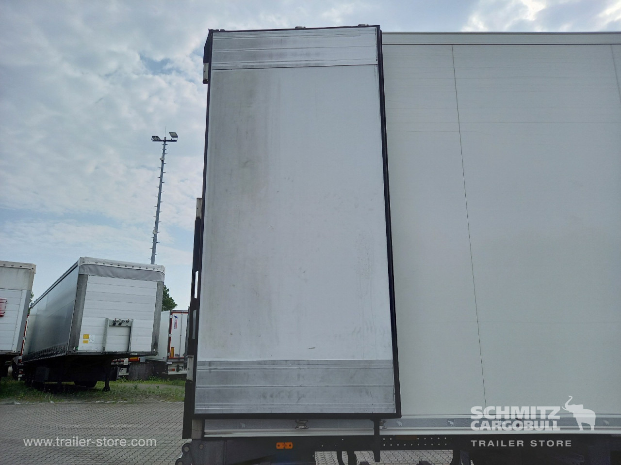 SCHMITZ Auflieger Tiefkühler Standard Double deck - Isotherm oplegger: afbeelding 4 SCHMITZ Auflieger Tiefkühler Standard Double deck - Isotherm oplegger: afbeelding 4