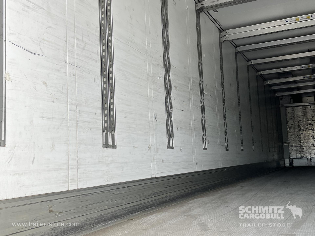 SCHMITZ Auflieger Tiefkühler Standard Double deck - Isotherm oplegger: afbeelding 2 SCHMITZ Auflieger Tiefkühler Standard Double deck - Isotherm oplegger: afbeelding 2