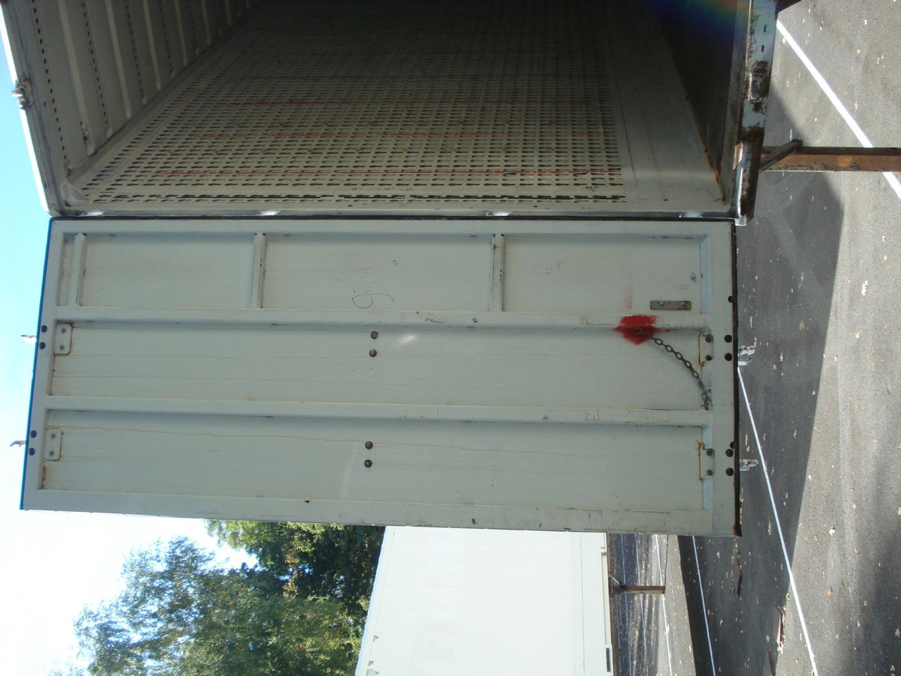 Krone WK 7,7 STG Kleider Textil Jumbo C 7,82 - Gesloten aanhangwagen: afbeelding 4 Krone WK 7,7 STG Kleider Textil Jumbo C 7,82 - Gesloten aanhangwagen: afbeelding 4