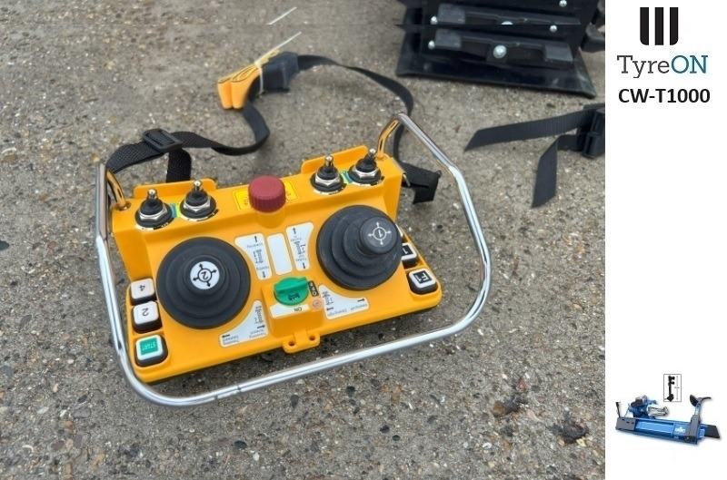 T1000W truck tyrechanger 56 Inch 2 mounting speeds - fully automatic - power 4kW+4kW - Wireless controller (as extra) - Werkplaats toebehoor: afbeelding 3 T1000W truck tyrechanger 56 Inch 2 mounting speeds - fully automatic - power 4kW+4kW - Wireless controller (as extra) - Werkplaats toebehoor: afbeelding 3