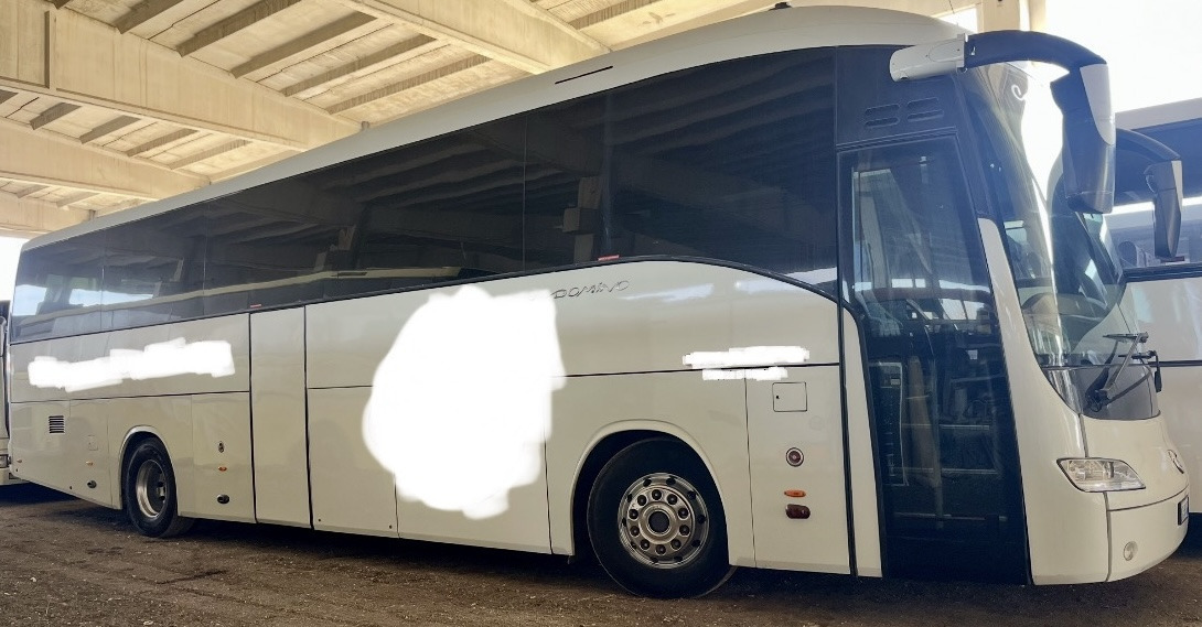 Iveco New Domino euro 5 (WC-KLIMA-57SEATS-NEW TYRES-ALCOA WHEELS) - Touringcar: afbeelding 1 Iveco New Domino euro 5 (WC-KLIMA-57SEATS-NEW TYRES-ALCOA WHEELS) - Touringcar: afbeelding 1