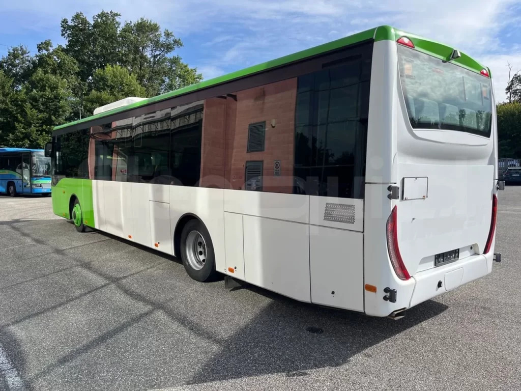 N.1 IVECO CROSSWAY LE – Anno 2014 - Streekbus: afbeelding 2 N.1 IVECO CROSSWAY LE – Anno 2014 - Streekbus: afbeelding 2