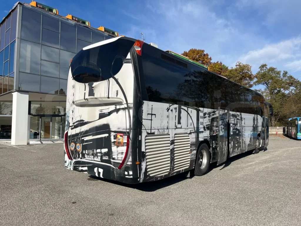 N.1 IVECO MAGELYS – Anno 2016 - Touringcar: afbeelding 4 N.1 IVECO MAGELYS – Anno 2016 - Touringcar: afbeelding 4