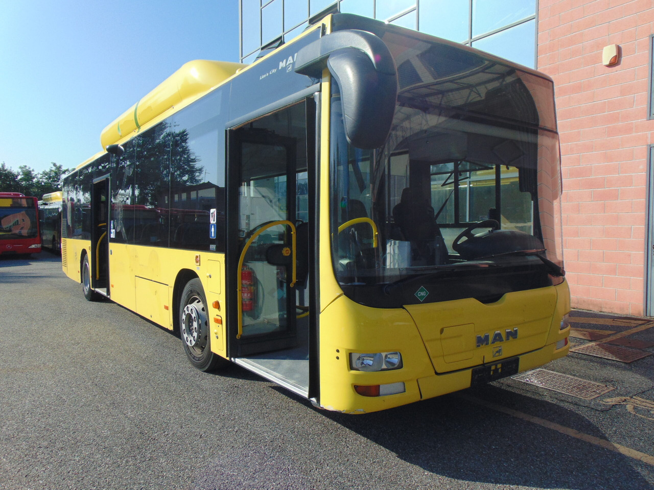 N.2 MAN A21 CNG – Anno 2010 - Stadsbus: afbeelding 1 N.2 MAN A21 CNG – Anno 2010 - Stadsbus: afbeelding 1