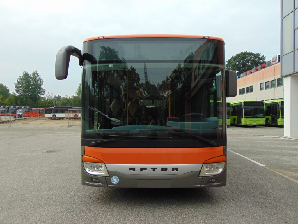 N.3 SETRA S 415 NF – Anno 2008 - Streekbus: afbeelding 2 N.3 SETRA S 415 NF – Anno 2008 - Streekbus: afbeelding 2