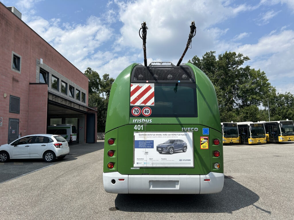 N.6 IRISBUS CRISTALIS ETB18 – Anno 2005 - Gelede bus: afbeelding 5 N.6 IRISBUS CRISTALIS ETB18 – Anno 2005 - Gelede bus: afbeelding 5