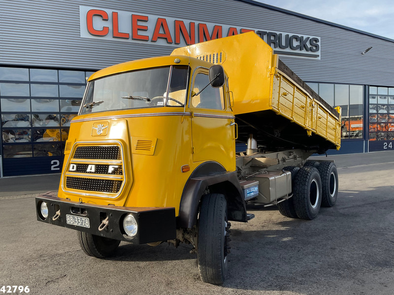 DAF AZ 1900 DS 420 6x6 Driezijdige kipper "Oldtimer" - Kipper vrachtwagen: afbeelding 1 DAF AZ 1900 DS 420 6x6 Driezijdige kipper "Oldtimer" - Kipper vrachtwagen: afbeelding 1