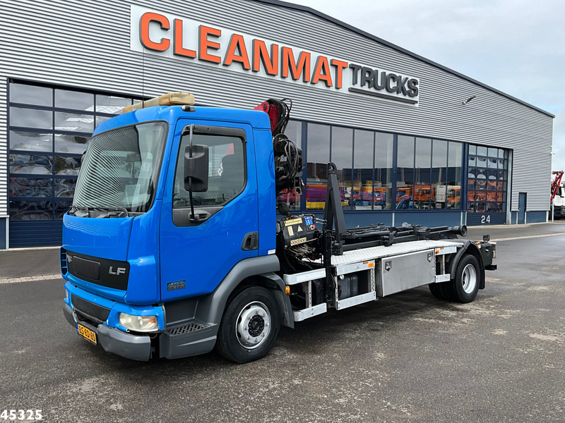 DAF FA 45 LF 180 HMF 7 Tonmeter laadkraan - Haakarmsysteem vrachtwagen, Kraanwagen: afbeelding 2 DAF FA 45 LF 180 HMF 7 Tonmeter laadkraan - Haakarmsysteem vrachtwagen, Kraanwagen: afbeelding 2