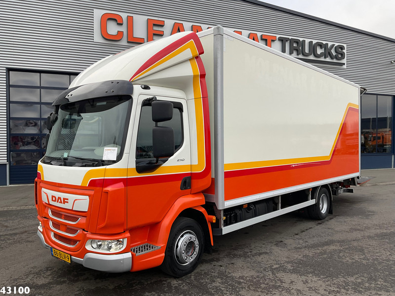 DAF FA LF 210 Euro 6 with DHollandia taillift - Bakwagen: afbeelding 1 DAF FA LF 210 Euro 6 with DHollandia taillift - Bakwagen: afbeelding 1