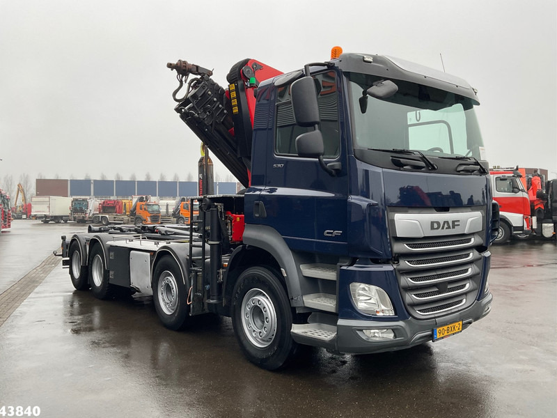 DAF FAD CF 530 8x4 Euro 6 Palfinger 33 Tonmeter laadkraan - Haakarmsysteem vrachtwagen, Kraanwagen: afbeelding 3 DAF FAD CF 530 8x4 Euro 6 Palfinger 33 Tonmeter laadkraan - Haakarmsysteem vrachtwagen, Kraanwagen: afbeelding 3