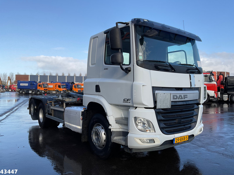 DAF FAN CF 440 Euro 6 20 Ton haakarmsysteem - Haakarmsysteem vrachtwagen: afbeelding 4 DAF FAN CF 440 Euro 6 20 Ton haakarmsysteem - Haakarmsysteem vrachtwagen: afbeelding 4