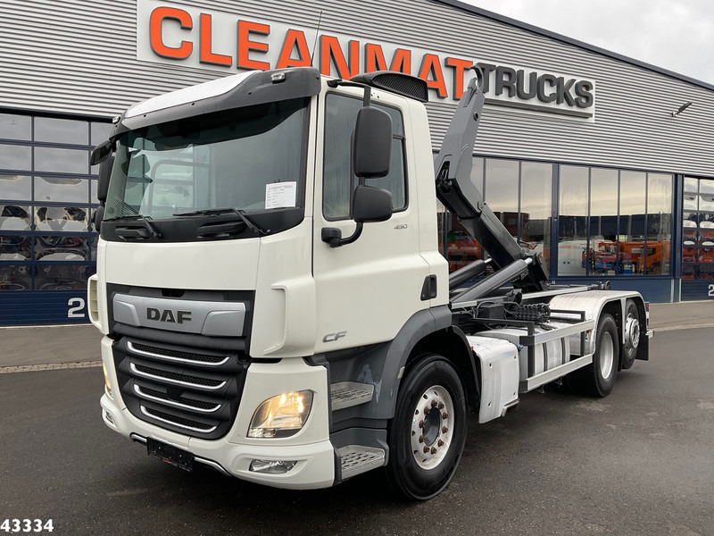 DAF FAN CF 450 Euro 6 ZF Intarder VDL 21 Ton haakarmsysteem - Haakarmsysteem vrachtwagen: afbeelding 1 DAF FAN CF 450 Euro 6 ZF Intarder VDL 21 Ton haakarmsysteem - Haakarmsysteem vrachtwagen: afbeelding 1