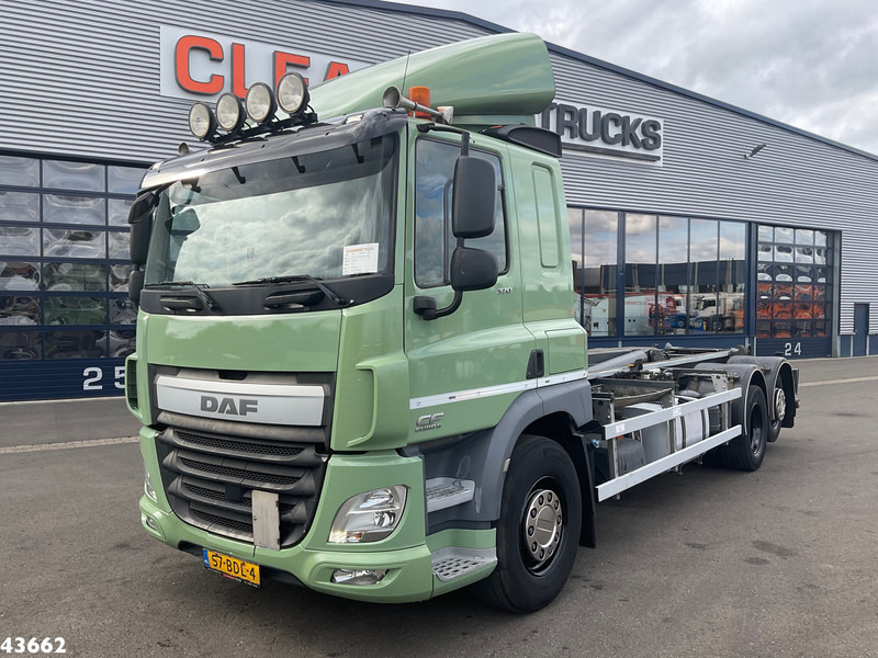 DAF FAR CF 370 Euro 6 VDL 21 Ton haakarmsysteem - Haakarmsysteem vrachtwagen: afbeelding 2 DAF FAR CF 370 Euro 6 VDL 21 Ton haakarmsysteem - Haakarmsysteem vrachtwagen: afbeelding 2