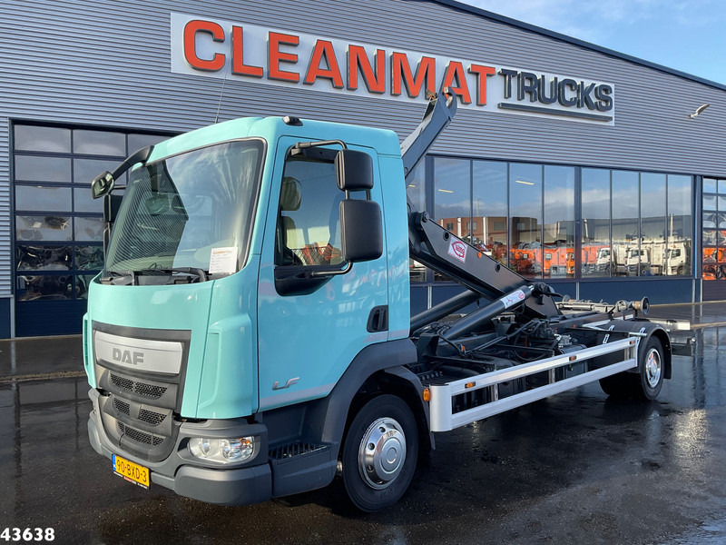 DAF LF 180 Euro 6 14 Ton haakarmsysteem Just 117.371 km! - Haakarmsysteem vrachtwagen: afbeelding 1 DAF LF 180 Euro 6 14 Ton haakarmsysteem Just 117.371 km! - Haakarmsysteem vrachtwagen: afbeelding 1