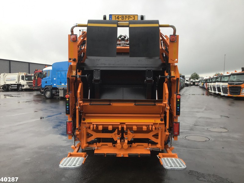FUSO Canter 9C18 Geesink 7m3 - Vuilniswagen: afbeelding 4 FUSO Canter 9C18 Geesink 7m3 - Vuilniswagen: afbeelding 4