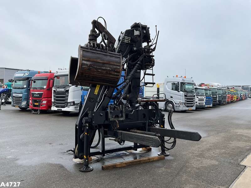 HIAB LOGLIFT 12 Tonmeter Z-kraan - Autolaadkraan voor Vrachtwagen: afbeelding 5 HIAB LOGLIFT 12 Tonmeter Z-kraan - Autolaadkraan voor Vrachtwagen: afbeelding 5