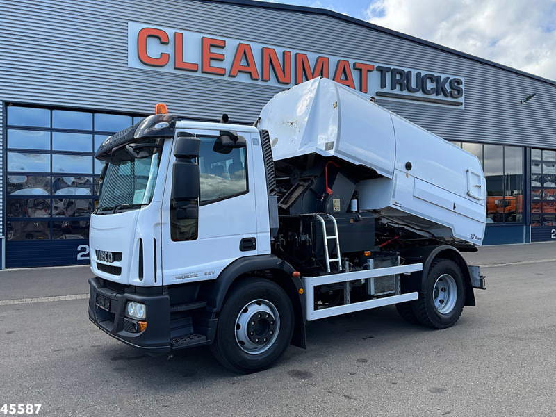 Iveco Eurocargo ML160E22 Johnston Beam VT 650 Just 114.865 km! - Veegwagen: afbeelding 2 Iveco Eurocargo ML160E22 Johnston Beam VT 650 Just 114.865 km! - Veegwagen: afbeelding 2