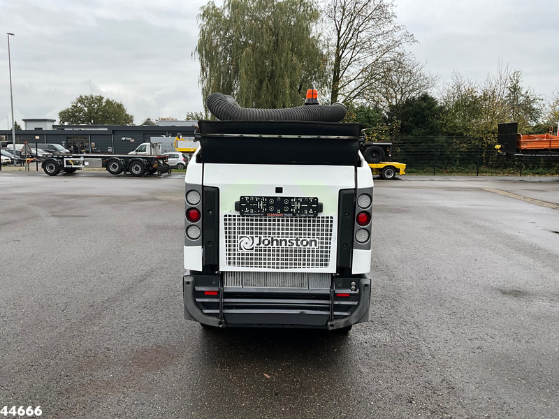 Johnston C202 Euro 6 Just 23.808 km! - Veegwagen: afbeelding 4 Johnston C202 Euro 6 Just 23.808 km! - Veegwagen: afbeelding 4