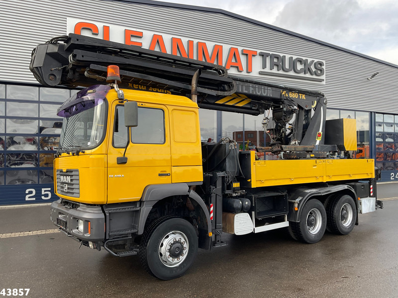 MAN F2000 6x6 Full Steel Manual Palfinger 68 Meter Dachdecker kran Just 54.133 km! - Kraanwagen: afbeelding 2 MAN F2000 6x6 Full Steel Manual Palfinger 68 Meter Dachdecker kran Just 54.133 km! - Kraanwagen: afbeelding 2