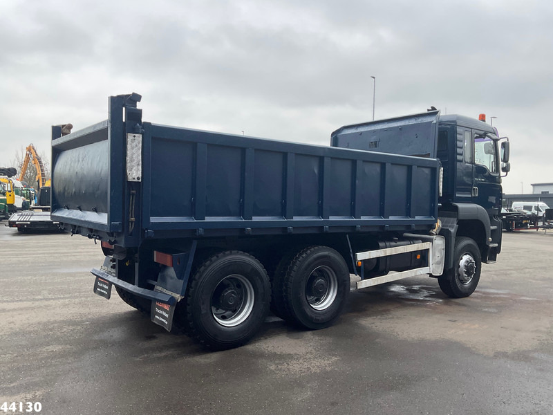 MAN TGA 33.363 6x6 Kipper 12m³ Manual Full steel - Kipper vrachtwagen: afbeelding 4 MAN TGA 33.363 6x6 Kipper 12m³ Manual Full steel - Kipper vrachtwagen: afbeelding 4