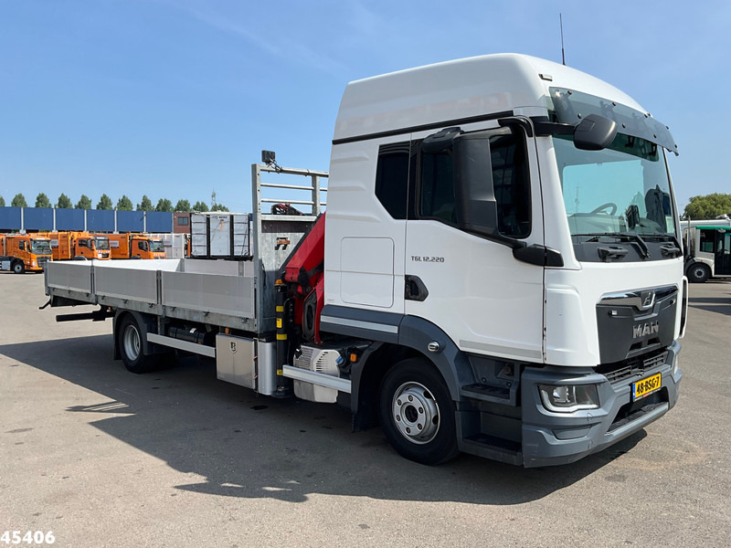 MAN TGL 12.220 Euro 6 Palfinger 11 Tonmeter laadkraan Just 54.870 km! - Kraanwagen: afbeelding 5 MAN TGL 12.220 Euro 6 Palfinger 11 Tonmeter laadkraan Just 54.870 km! - Kraanwagen: afbeelding 5