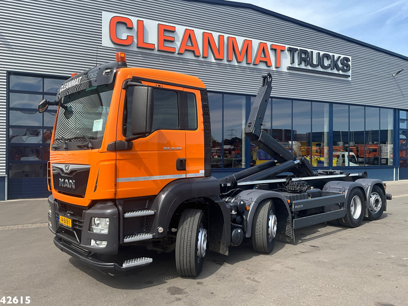 MAN TGS 35.360 8x2 Euro 6 VDL 30 Ton haakarmsysteem - Haakarmsysteem vrachtwagen: afbeelding 1 MAN TGS 35.360 8x2 Euro 6 VDL 30 Ton haakarmsysteem - Haakarmsysteem vrachtwagen: afbeelding 1