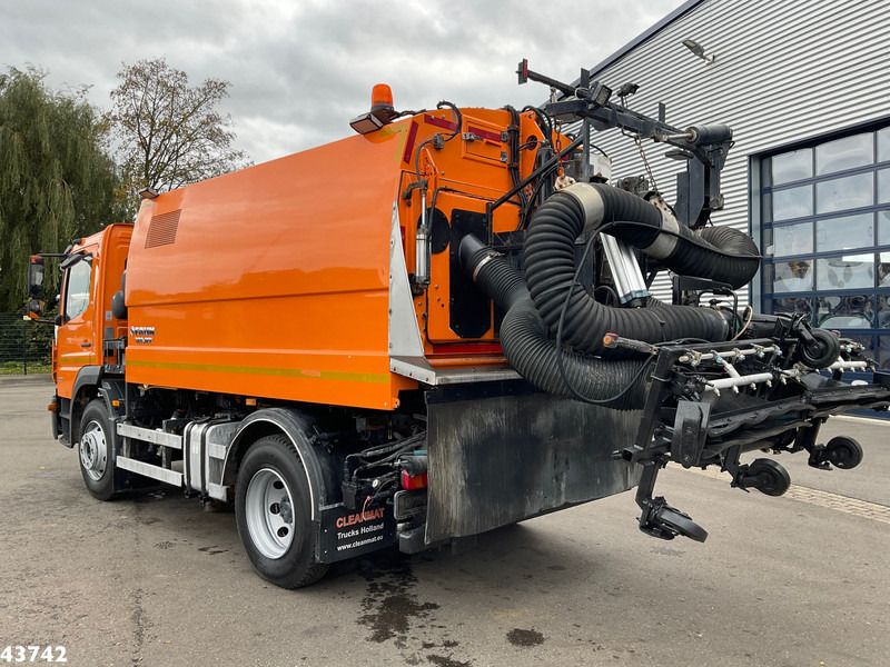 Mercedes-Benz ATEGO 1523 Faun VIAJET 6 R/HS Wegdekreiniger Just 14.776 km! - Veegwagen: afbeelding 4 Mercedes-Benz ATEGO 1523 Faun VIAJET 6 R/HS Wegdekreiniger Just 14.776 km! - Veegwagen: afbeelding 4