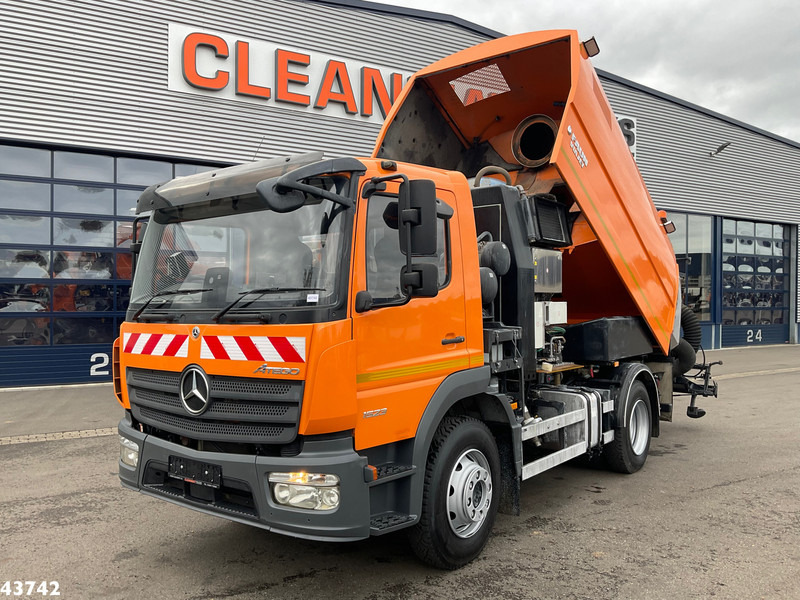 Mercedes-Benz ATEGO 1523 Faun VIAJET 6 R/HS Wegdekreiniger Just 14.776 km! - Veegwagen: afbeelding 3 Mercedes-Benz ATEGO 1523 Faun VIAJET 6 R/HS Wegdekreiniger Just 14.776 km! - Veegwagen: afbeelding 3