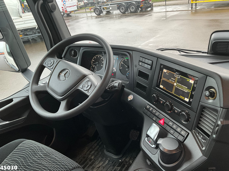 Interieur foto 1: Haakarmsysteem vrachtwagen Mercedes-Benz Actros 2643 VDL 21 Ton haakarmsysteem