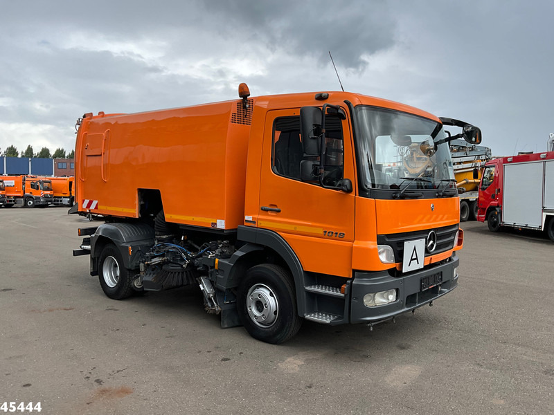 Veegwagen Mercedes-Benz Atego 1018 Brock Left and right sweeper Just 141.848 km!: afbeelding 6