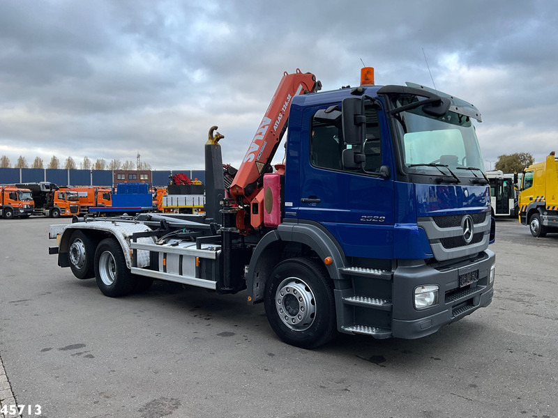 Mercedes-Benz Axor 2529 Atlas 12 Tonmeter laadkraan Just 86.058 km! - Haakarmsysteem vrachtwagen, Kraanwagen: afbeelding 4 Mercedes-Benz Axor 2529 Atlas 12 Tonmeter laadkraan Just 86.058 km! - Haakarmsysteem vrachtwagen, Kraanwagen: afbeelding 4