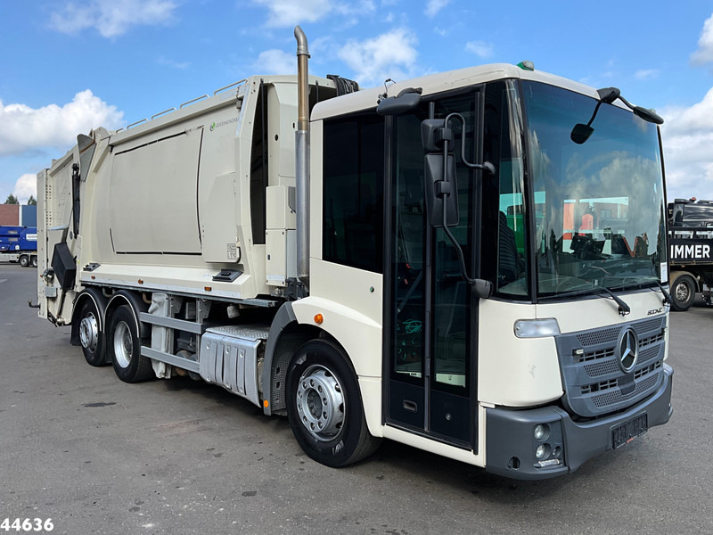 Mercedes-Benz Econic 2630 Euro 6 Norba MF 300 18m³ 2 compartimenten - Vuilniswagen: afbeelding 4 Mercedes-Benz Econic 2630 Euro 6 Norba MF 300 18m³ 2 compartimenten - Vuilniswagen: afbeelding 4