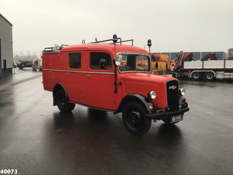 Opel Blitz 1.5 T-45 - Bestelwagen gesloten laadbak: afbeelding 4 Opel Blitz 1.5 T-45 - Bestelwagen gesloten laadbak: afbeelding 4