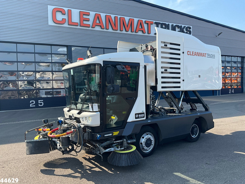 Ravo 540 CD Euro 6 with 3-rd brush - Veegwagen: afbeelding 1 Ravo 540 CD Euro 6 with 3-rd brush - Veegwagen: afbeelding 1