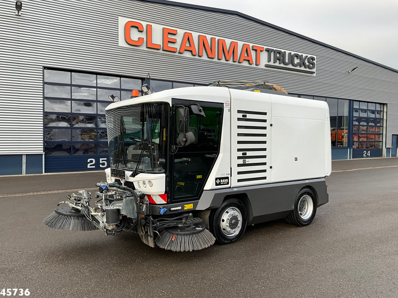 Ravo 540 Euro 6 with new 3-rd brush! - Veegwagen: afbeelding 4 Ravo 540 Euro 6 with new 3-rd brush! - Veegwagen: afbeelding 4
