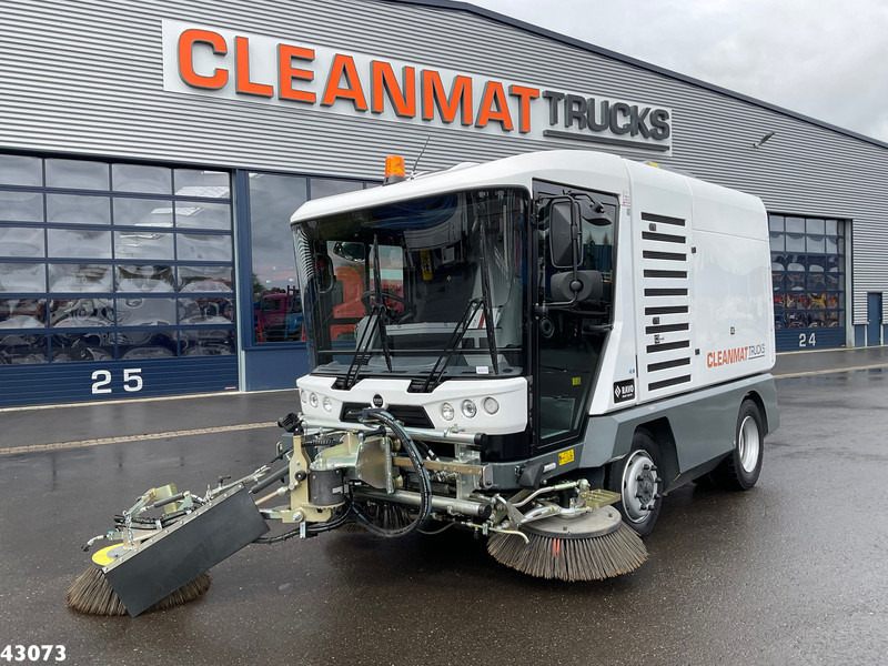 Ravo 540 STH Euro 6 with 3-rd brush - Veegwagen: afbeelding 2 Ravo 540 STH Euro 6 with 3-rd brush - Veegwagen: afbeelding 2