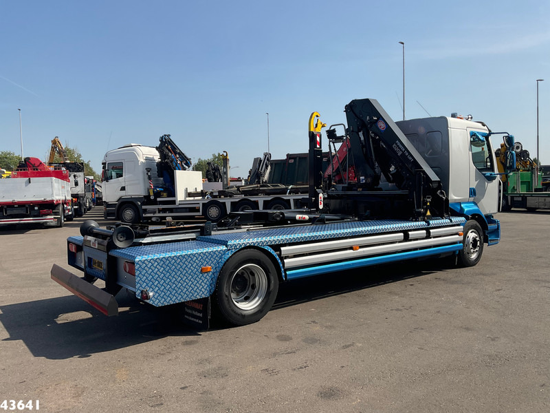 Renault D 240 Euro 6 HMF 10 Tonmeter laadkraan Just 66.850 km! - Haakarmsysteem vrachtwagen, Kraanwagen: afbeelding 4 Renault D 240 Euro 6 HMF 10 Tonmeter laadkraan Just 66.850 km! - Haakarmsysteem vrachtwagen, Kraanwagen: afbeelding 4
