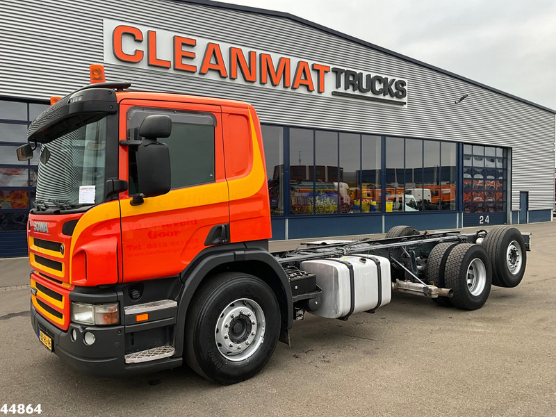 Scania P 280 Chassis cabine with PTO - Chassis vrachtwagen: afbeelding 2 Scania P 280 Chassis cabine with PTO - Chassis vrachtwagen: afbeelding 2