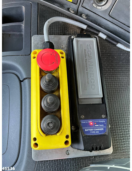 Kipper vrachtwagen, Kraanwagen Scania P 340 Euro 6 CNG HMF 25 Tonmeter laadkraan Just 72.852 km!: afbeelding 17 Kipper vrachtwagen, Kraanwagen Scania P 340 Euro 6 CNG HMF 25 Tonmeter laadkraan Just 72.852 km!: afbeelding 17
