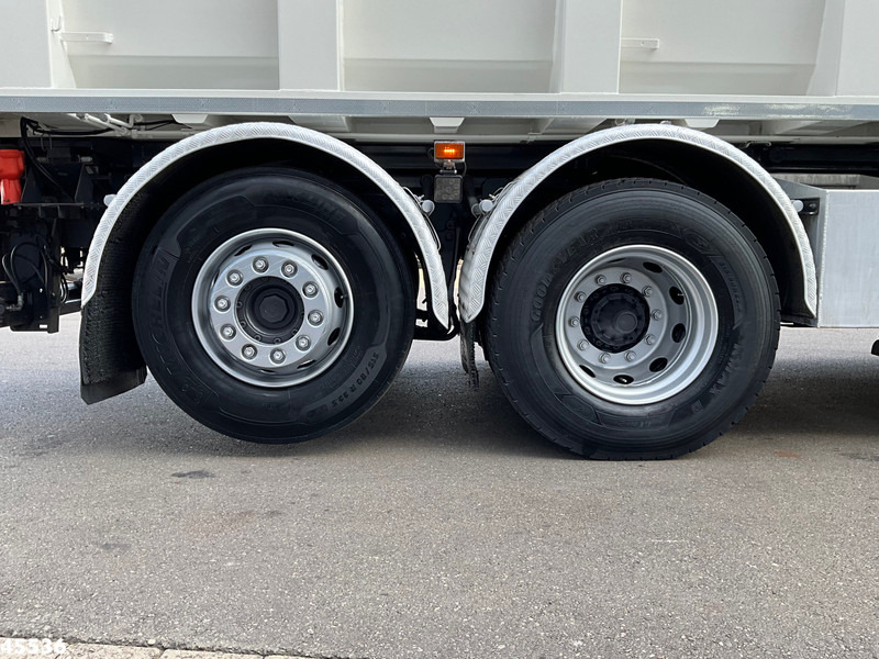 Kipper vrachtwagen, Kraanwagen Scania P 340 Euro 6 CNG HMF 25 Tonmeter laadkraan Just 72.852 km!: afbeelding 10 Kipper vrachtwagen, Kraanwagen Scania P 340 Euro 6 CNG HMF 25 Tonmeter laadkraan Just 72.852 km!: afbeelding 10