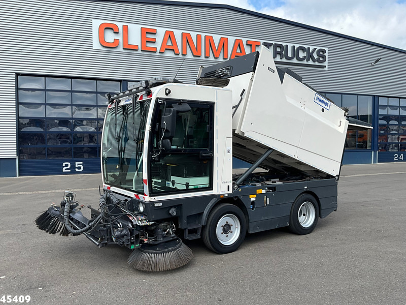Schmidt Cleango 500 Compact Euro 6 with 3-rd brush - Veegwagen: afbeelding 1 Schmidt Cleango 500 Compact Euro 6 with 3-rd brush - Veegwagen: afbeelding 1