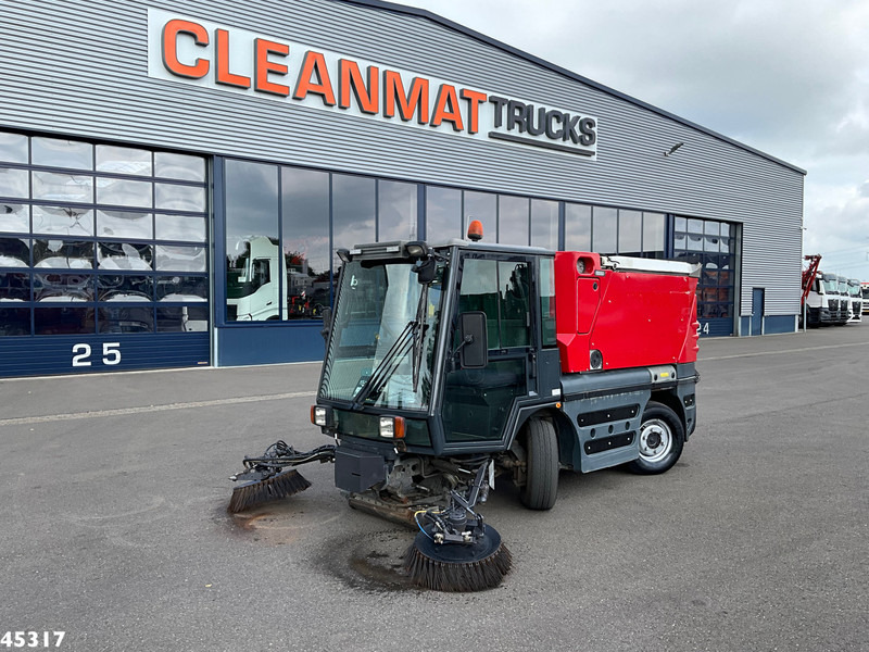 Schmidt Compact 200 - Veegwagen: afbeelding 2 Schmidt Compact 200 - Veegwagen: afbeelding 2