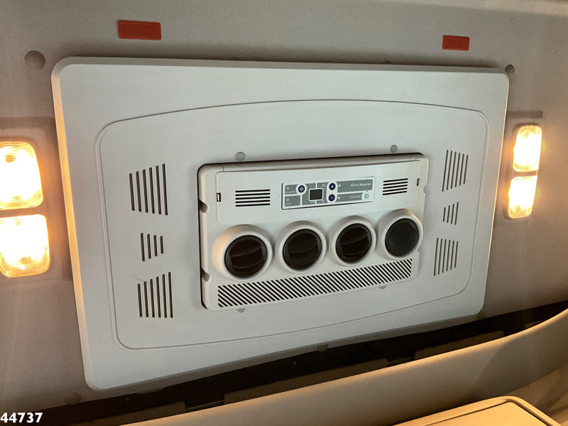 Trekker DAF FTM XF 530 8x4 Euro 6 ZF Intarder: afbeelding 16 Trekker DAF FTM XF 530 8x4 Euro 6 ZF Intarder: afbeelding 16