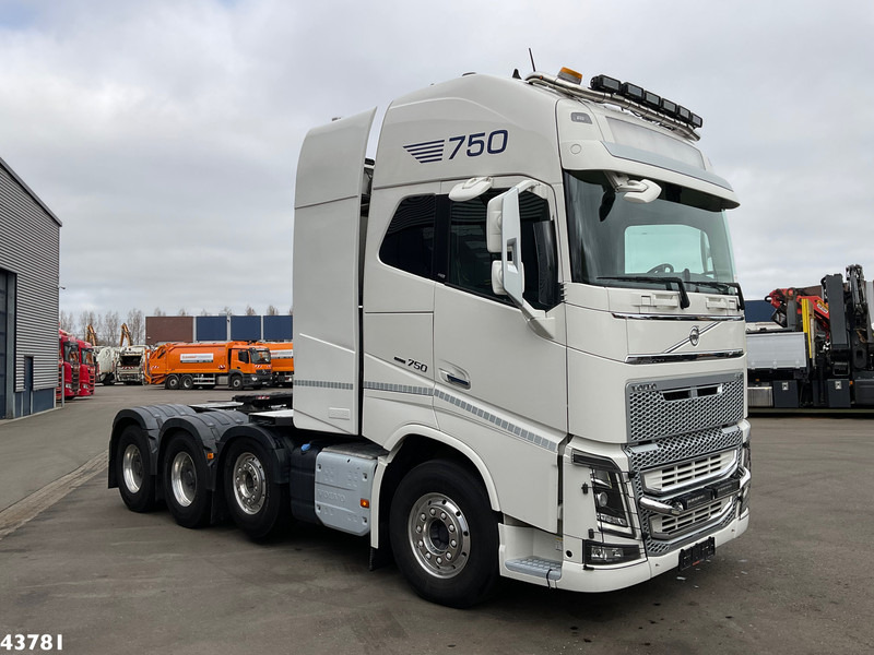 Volvo FH 16.750 8x4 Euro 6 HEAVY TRANSPORT 255 TON - Trekker: afbeelding 3 Volvo FH 16.750 8x4 Euro 6 HEAVY TRANSPORT 255 TON - Trekker: afbeelding 3