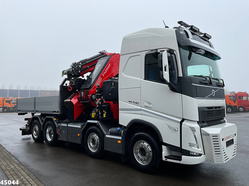 Volvo FH 540 8x2 Fassi 145 Tonmeter laadkraan + Fly-JIb Just 7.187 Km! Demo voertuig! - Trekker: afbeelding 4 Volvo FH 540 8x2 Fassi 145 Tonmeter laadkraan + Fly-JIb Just 7.187 Km! Demo voertuig! - Trekker: afbeelding 4