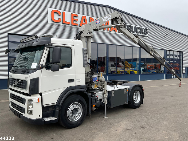 Volvo FM 340 HMF 12 Tonmeter laadkraan - Trekker: afbeelding 1 Volvo FM 340 HMF 12 Tonmeter laadkraan - Trekker: afbeelding 1