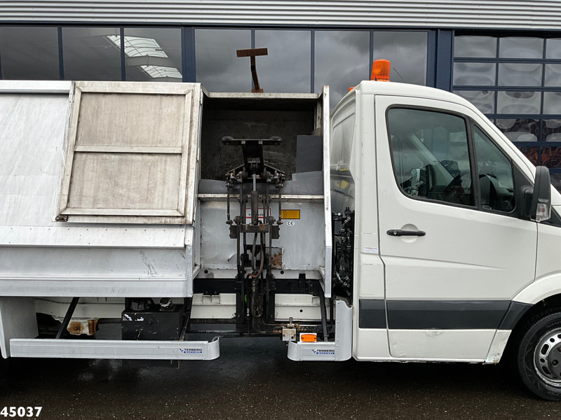 Volkswagen Crafter 2.5 TDI Terberg zijlader Just 115.247 Km! - Vuilniswagen: afbeelding 5 Volkswagen Crafter 2.5 TDI Terberg zijlader Just 115.247 Km! - Vuilniswagen: afbeelding 5