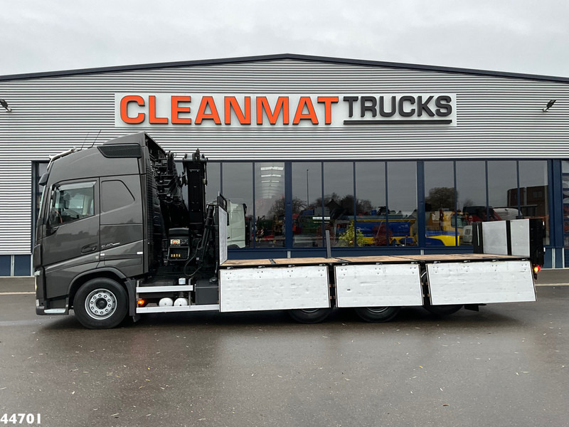 Volvo FH 540 8x4 Euro 6 Hiab 37 Tonmeter laadkraan - Kraanwagen: afbeelding 4 Volvo FH 540 8x4 Euro 6 Hiab 37 Tonmeter laadkraan - Kraanwagen: afbeelding 4