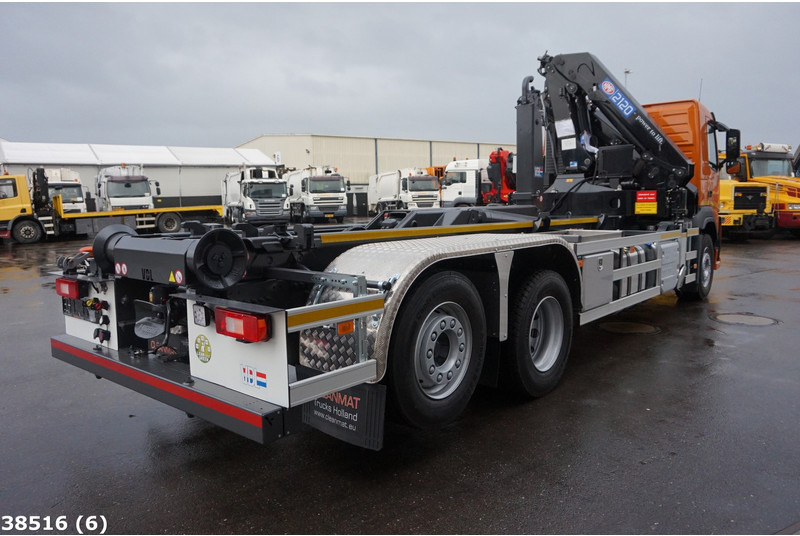 Volvo FM 410 HMF 21 Tonmeter laadkraan - Haakarmsysteem vrachtwagen, Kraanwagen: afbeelding 4 Volvo FM 410 HMF 21 Tonmeter laadkraan - Haakarmsysteem vrachtwagen, Kraanwagen: afbeelding 4
