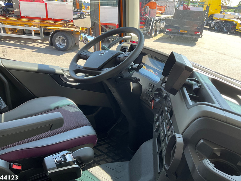 Volvo FM 420 8x2 Hiab 25 Tonmeter laadkraan Welvaarts laadkraan weegsysteem - Haakarmsysteem vrachtwagen, Kraanwagen: afbeelding 2 Volvo FM 420 8x2 Hiab 25 Tonmeter laadkraan Welvaarts laadkraan weegsysteem - Haakarmsysteem vrachtwagen, Kraanwagen: afbeelding 2